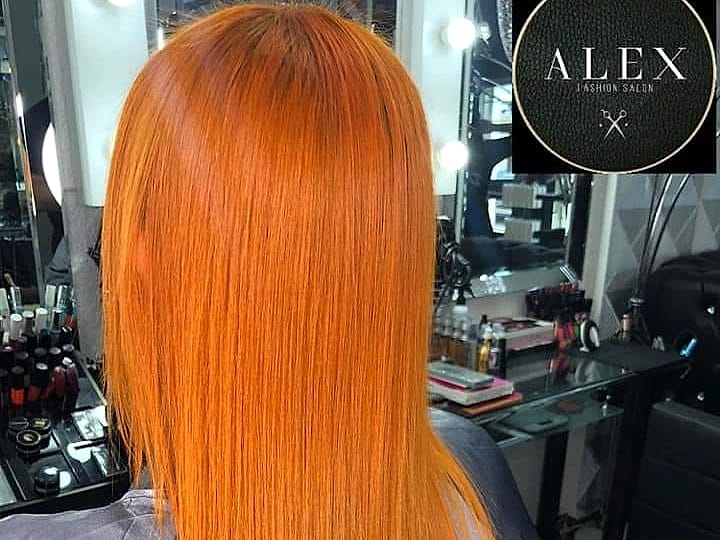 Cabello lacio color naranja