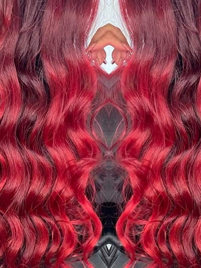 Ondas en rojo intenso